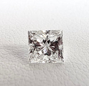 0.7ctw F VS2 Radiant Cut Mined Diamond