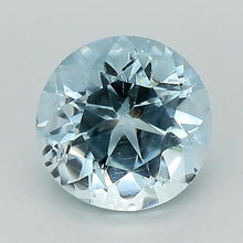 Load and play video in Gallery viewer, 1.7ct Blue Round Aquamarine  (Malawi)
