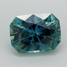 Load and play video in Gallery viewer, 0.95ct Blue Cut Cornered Rectangular Modified Brilliant Montana Sapphire
