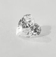 Load image into Gallery viewer, 0.25ct G-H SI3-I1 Heart Shape Mined Dia.
