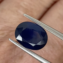 Load image into Gallery viewer, 2.84ct Certified Blue Natural Sapphire
